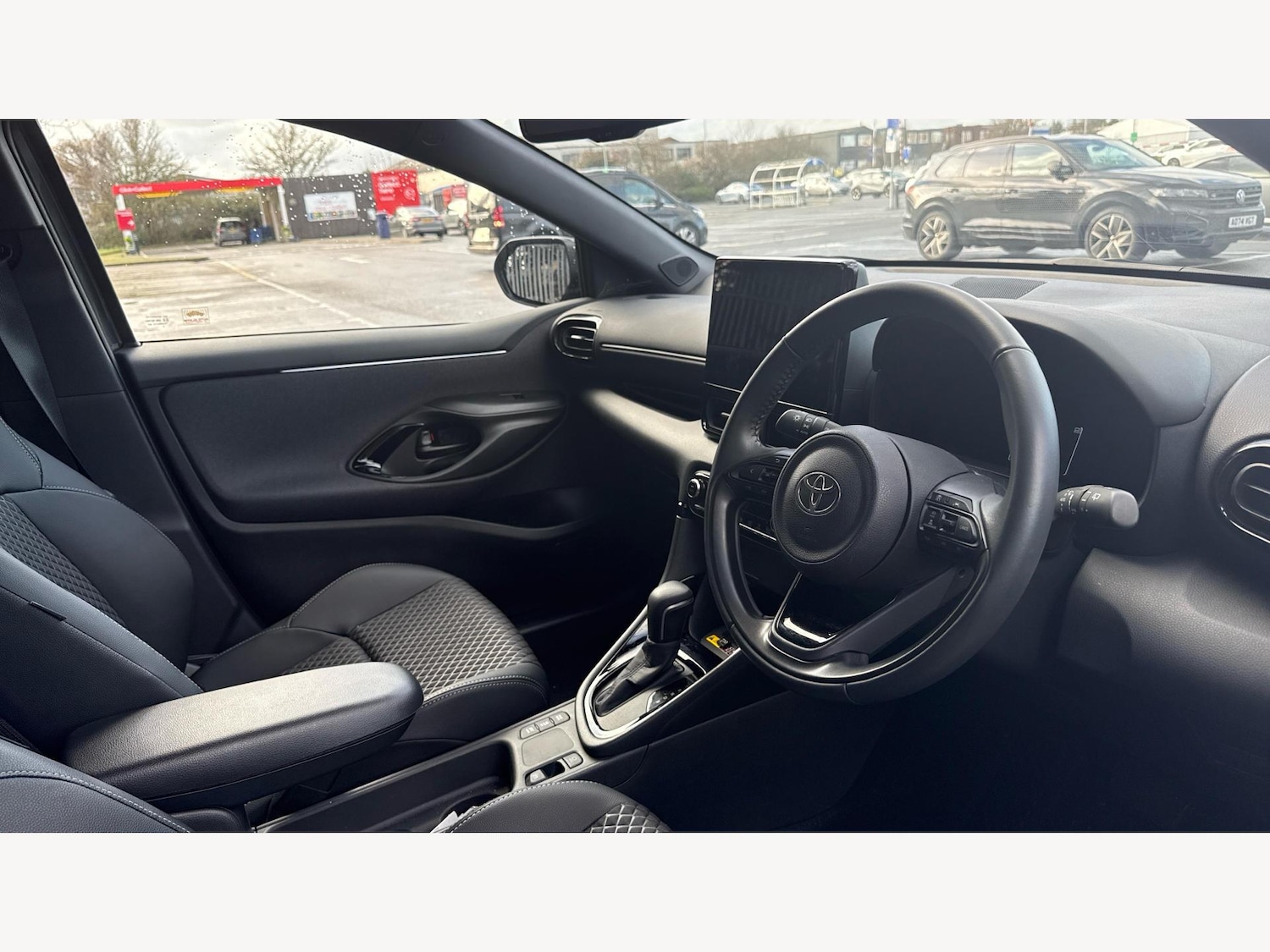 Used Toyota Yaris for sale - 77538229: Photo 13