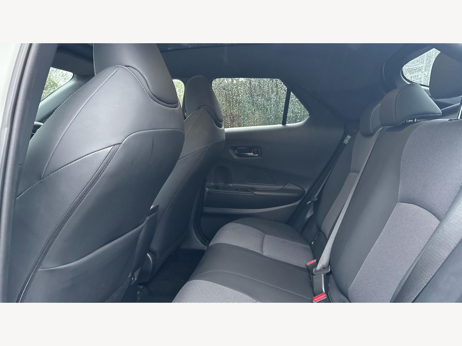 Used Toyota C-HR 2025 for sale - 77351805: Photo 15