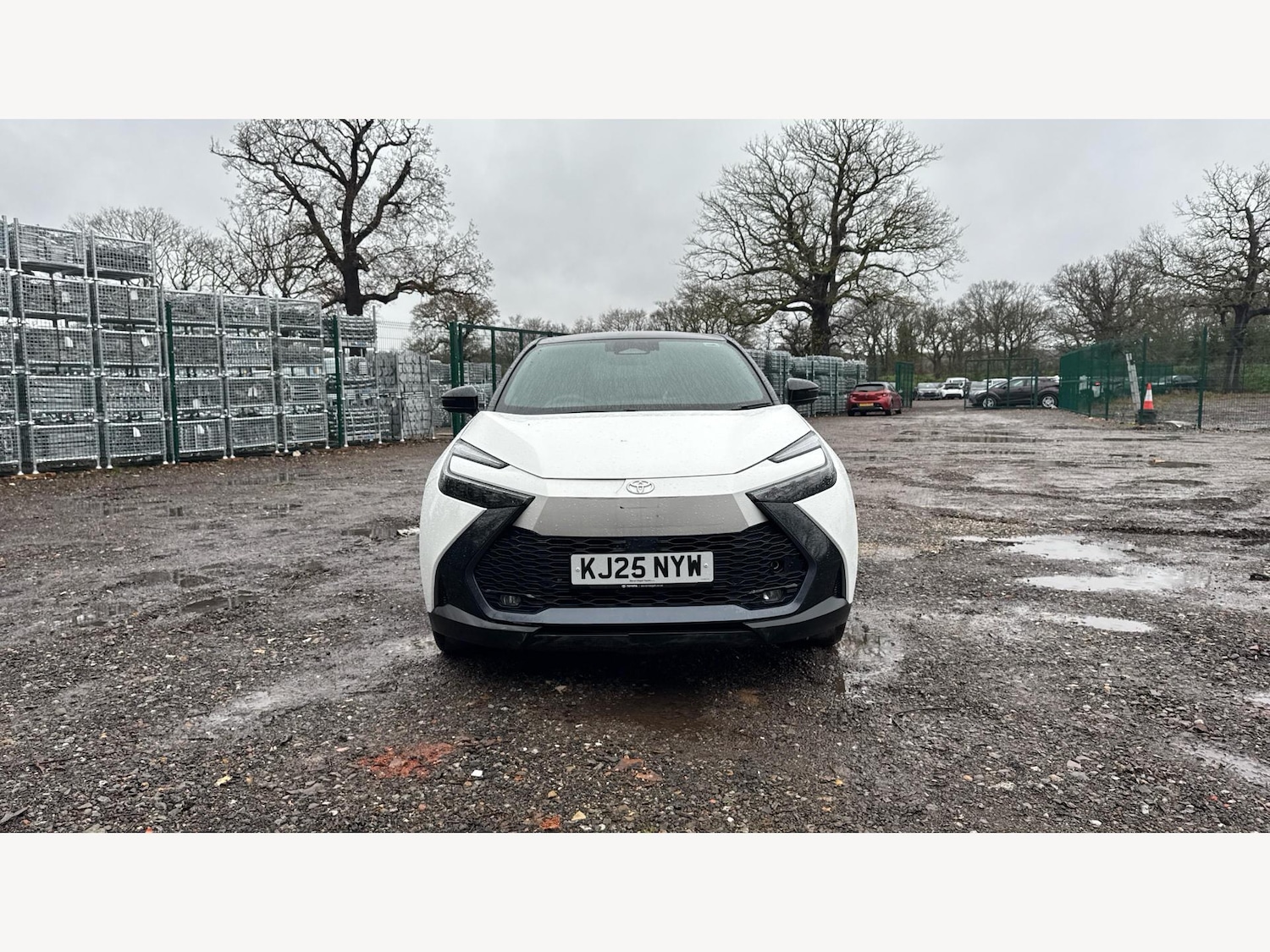 Used Toyota C-HR 2025 for sale - 77351805: Photo 17