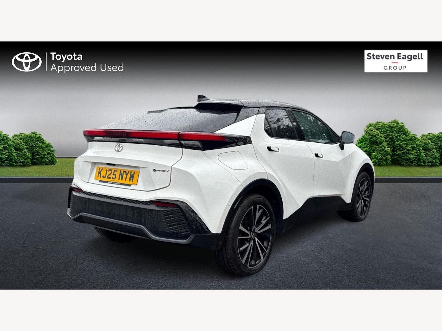 Used Toyota C-HR 2025 for sale - 77351805: Photo 2