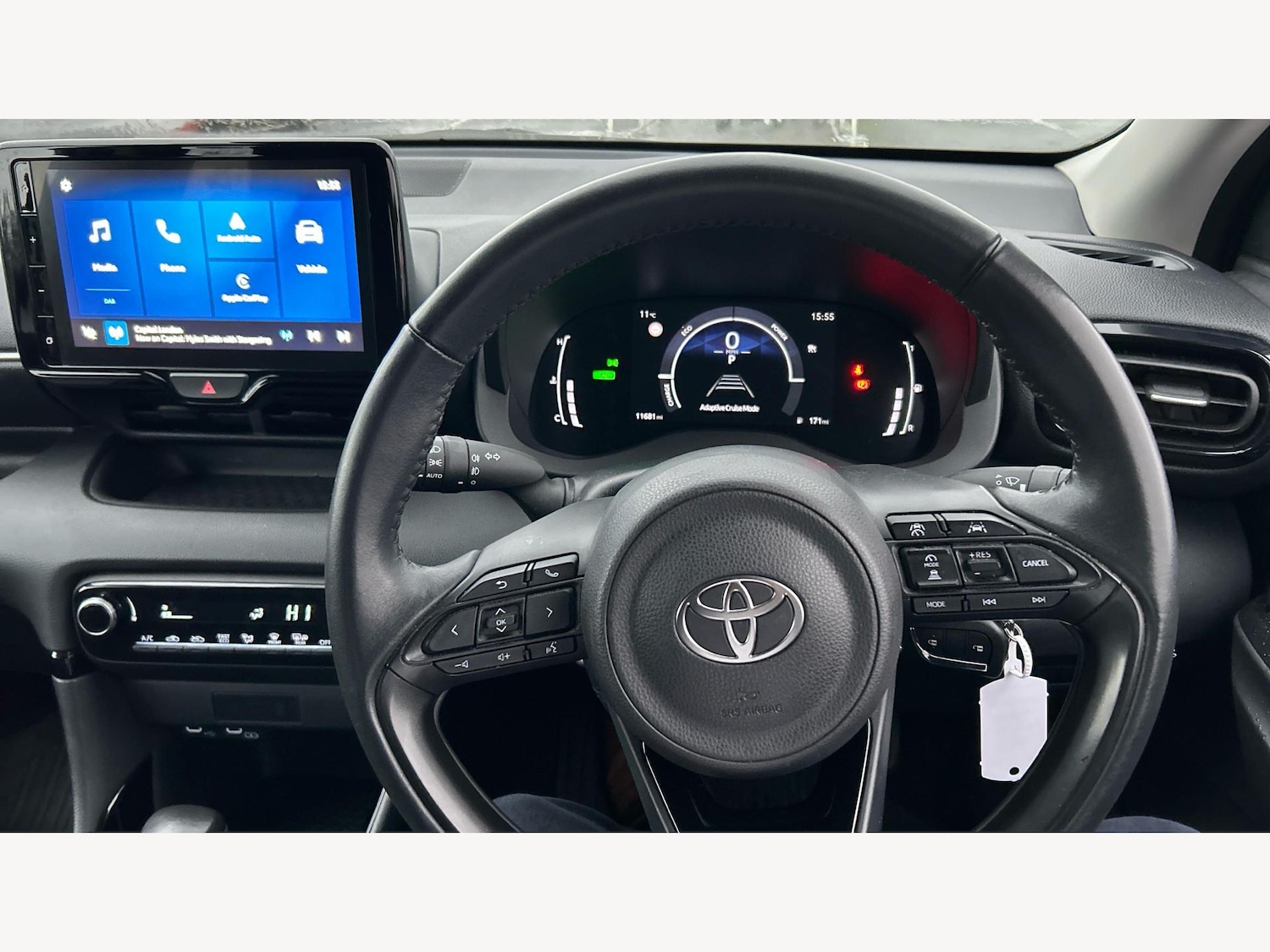 Used Toyota Yaris 2024 for sale - 77330420: Photo 8