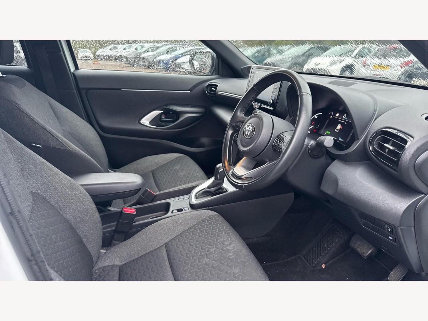 Used Toyota Yaris Cross 2023 for sale - 76361341: Photo 13