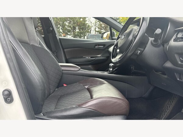Used Toyota C-HR 2017 for sale - 76295115: Photo 13
