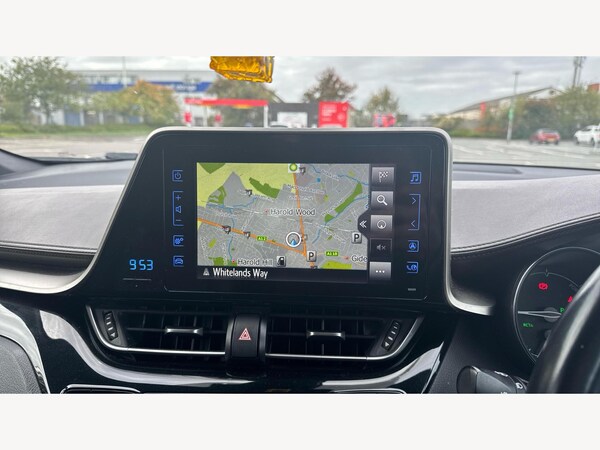 Used Toyota C-HR 2017 for sale - 76295115: Photo 9