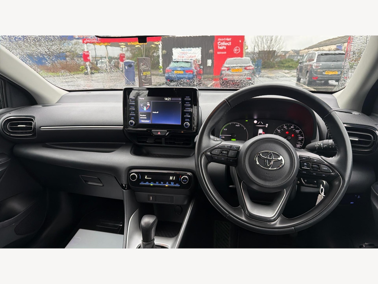 Used Toyota Yaris 2022 for sale - 77330972: Photo 7