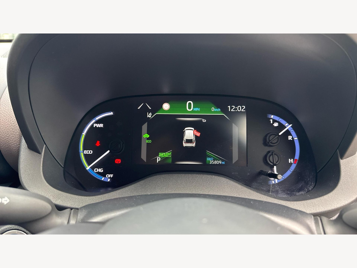 Used Toyota Yaris Cross 2023 for sale - 76295302: Photo 11