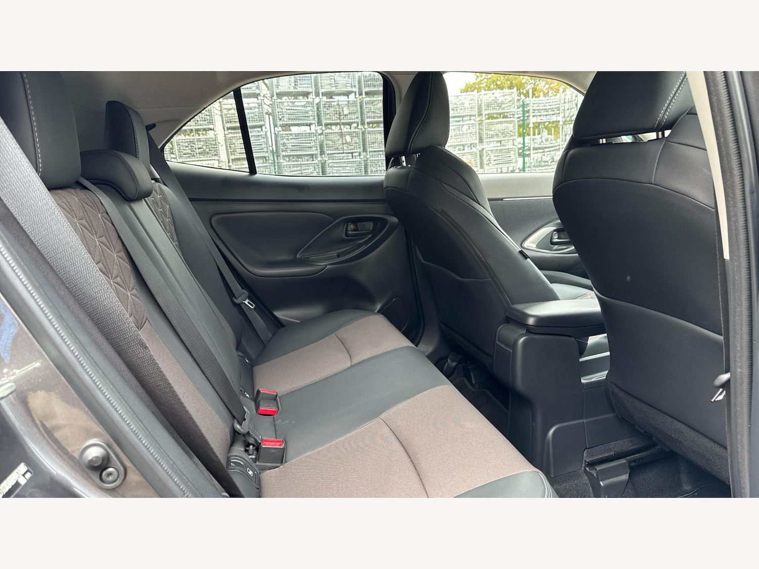 Used Toyota Yaris Cross 2023 for sale - 76295302: Photo 14