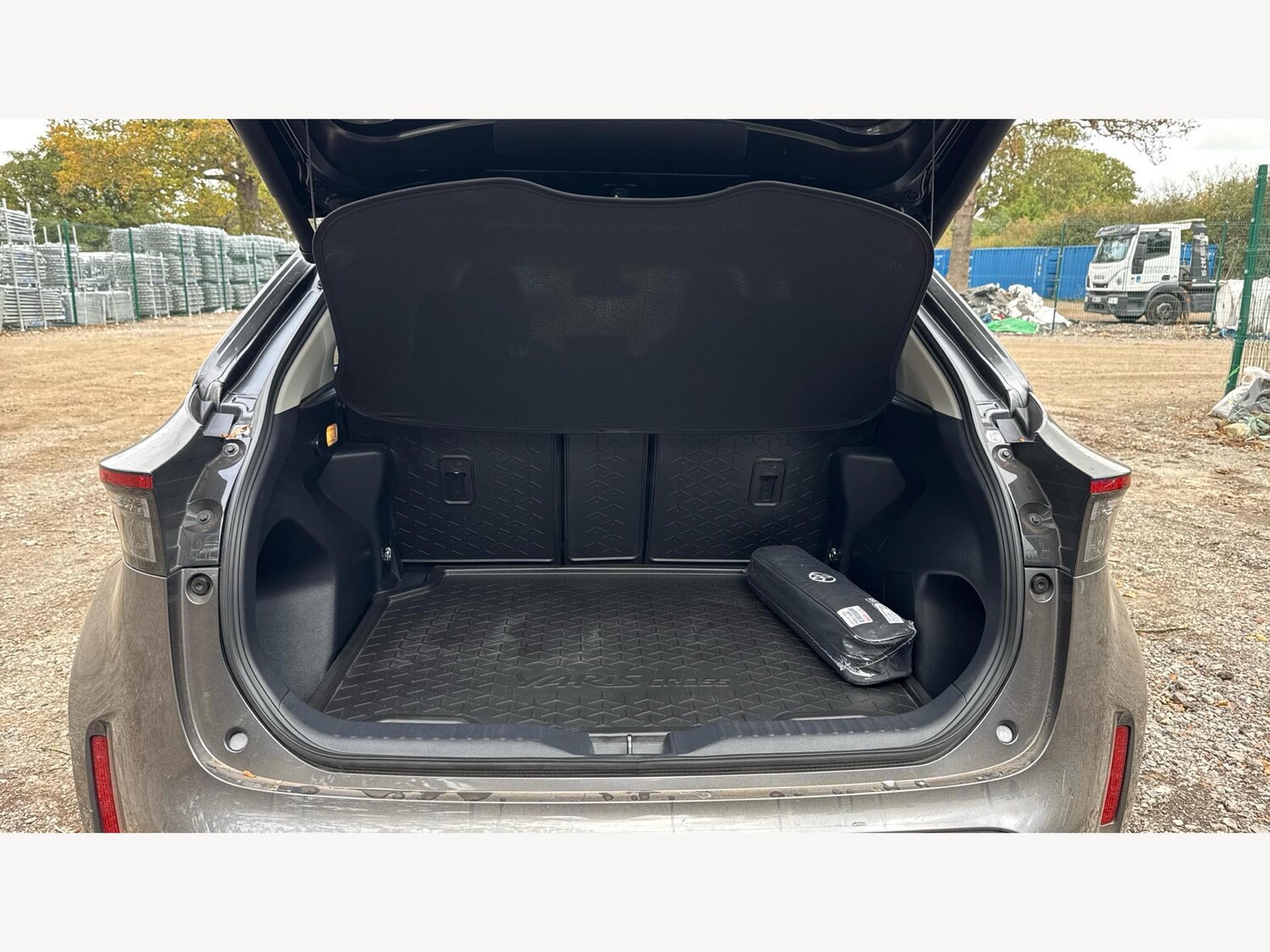 Used Toyota Yaris Cross 2023 for sale - 76295302: Photo 16
