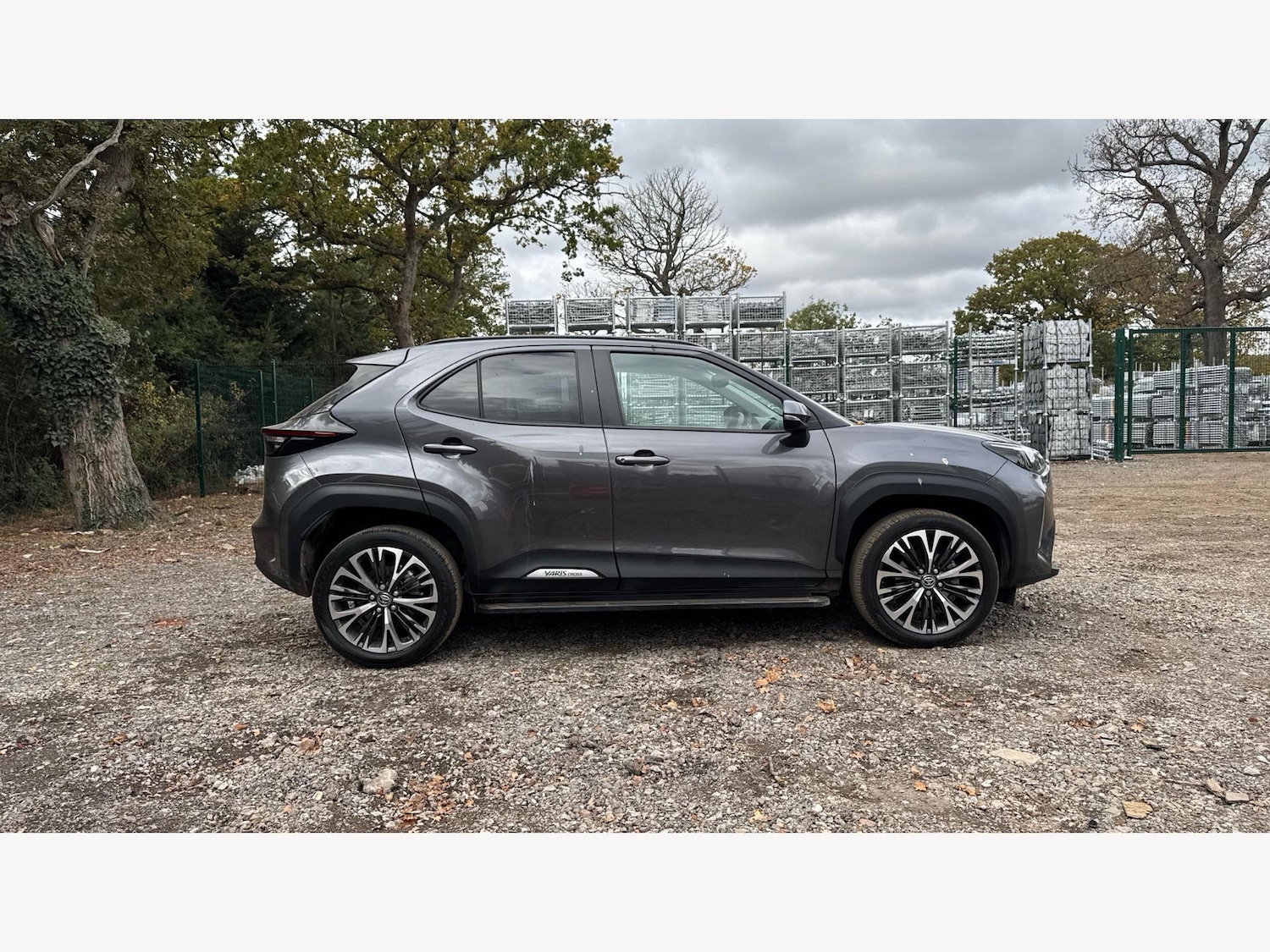 Used Toyota Yaris Cross 2023 for sale - 76295302: Photo 18
