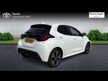 Used Toyota Yaris 2024 for sale - 74704695: Photo