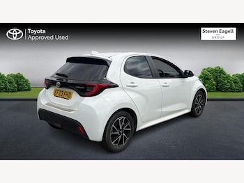 Used Toyota Yaris 2023 for sale - 79049318: Photo