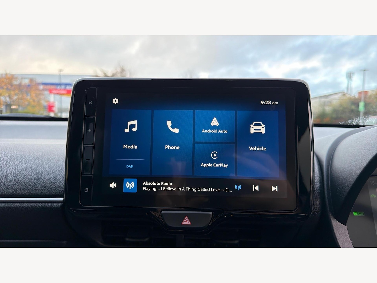 Used Toyota Yaris 2024 for sale - 76521550: Photo 9