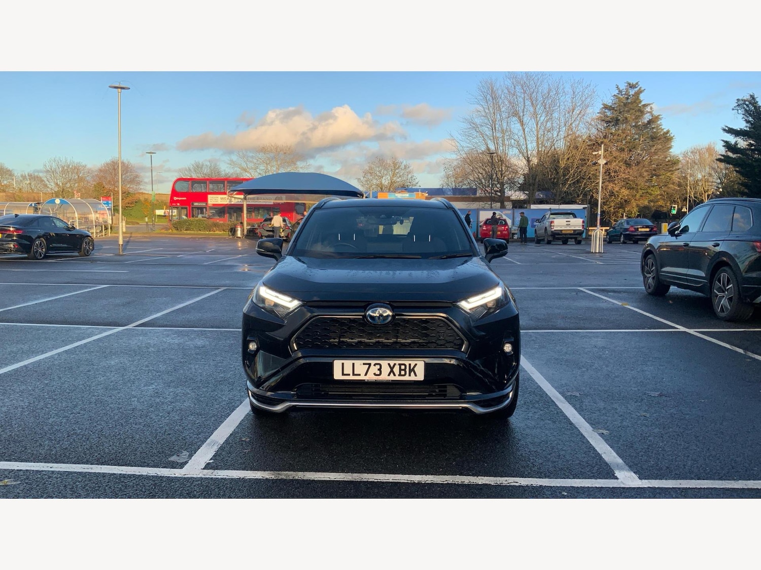 Used Toyota RAV4 2023 for sale - 76849999: Photo 17