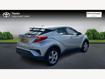Used Toyota C-HR 2018 for sale - 78535146: Photo