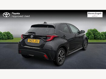 Used Toyota Yaris 2023 for sale - 77376253: Photo