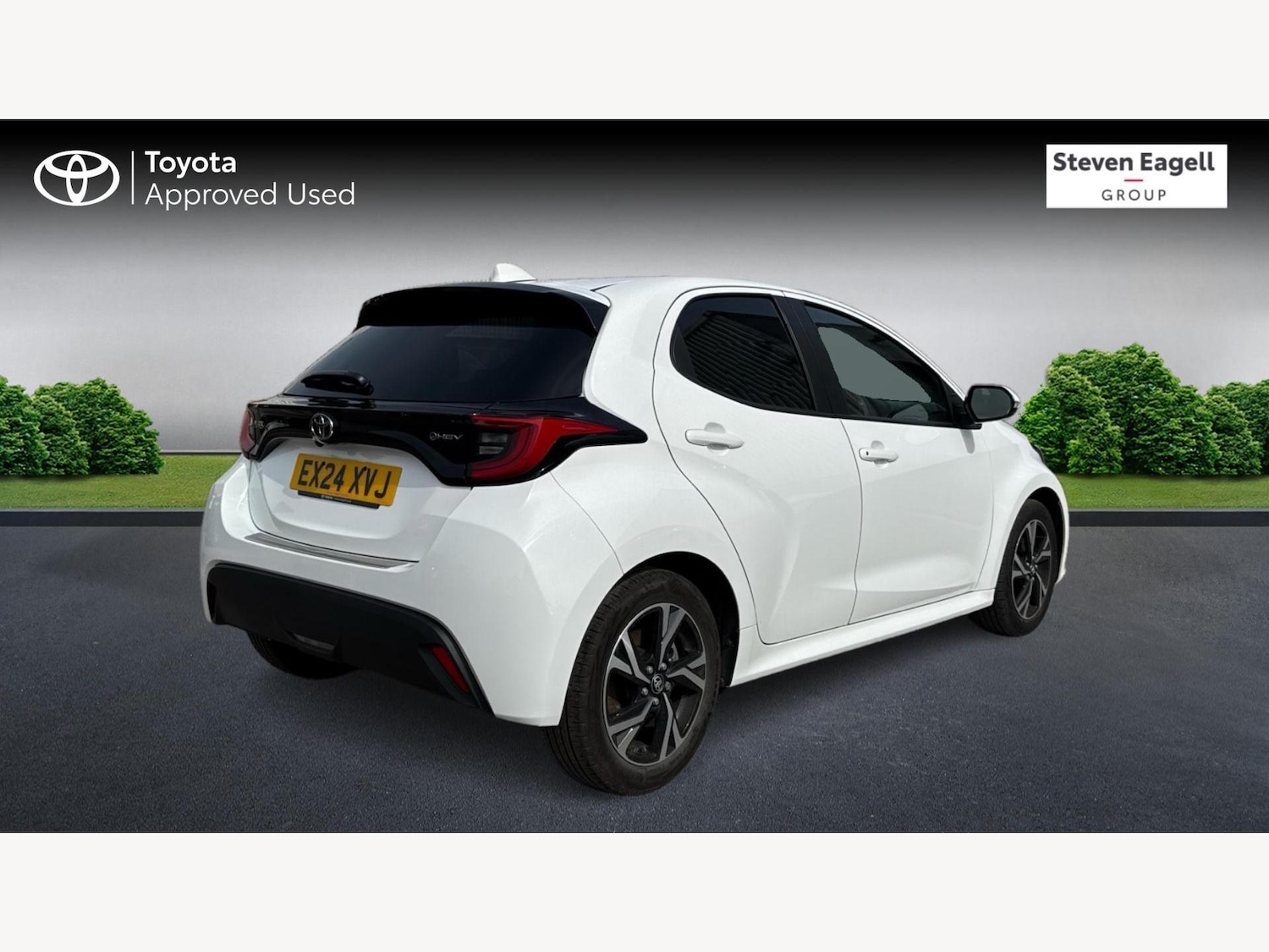 Used Toyota Yaris 2024 for sale - 76109170: Photo 2