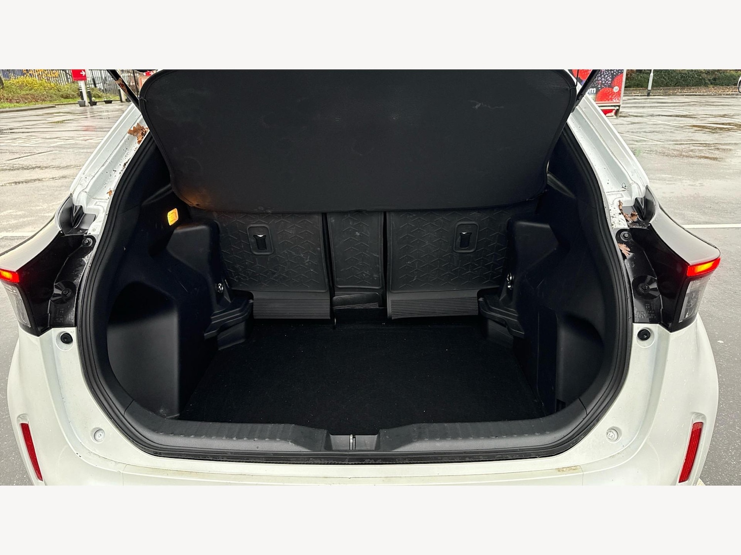 Used Toyota Yaris Cross 2021 for sale - 77067041: Photo 16