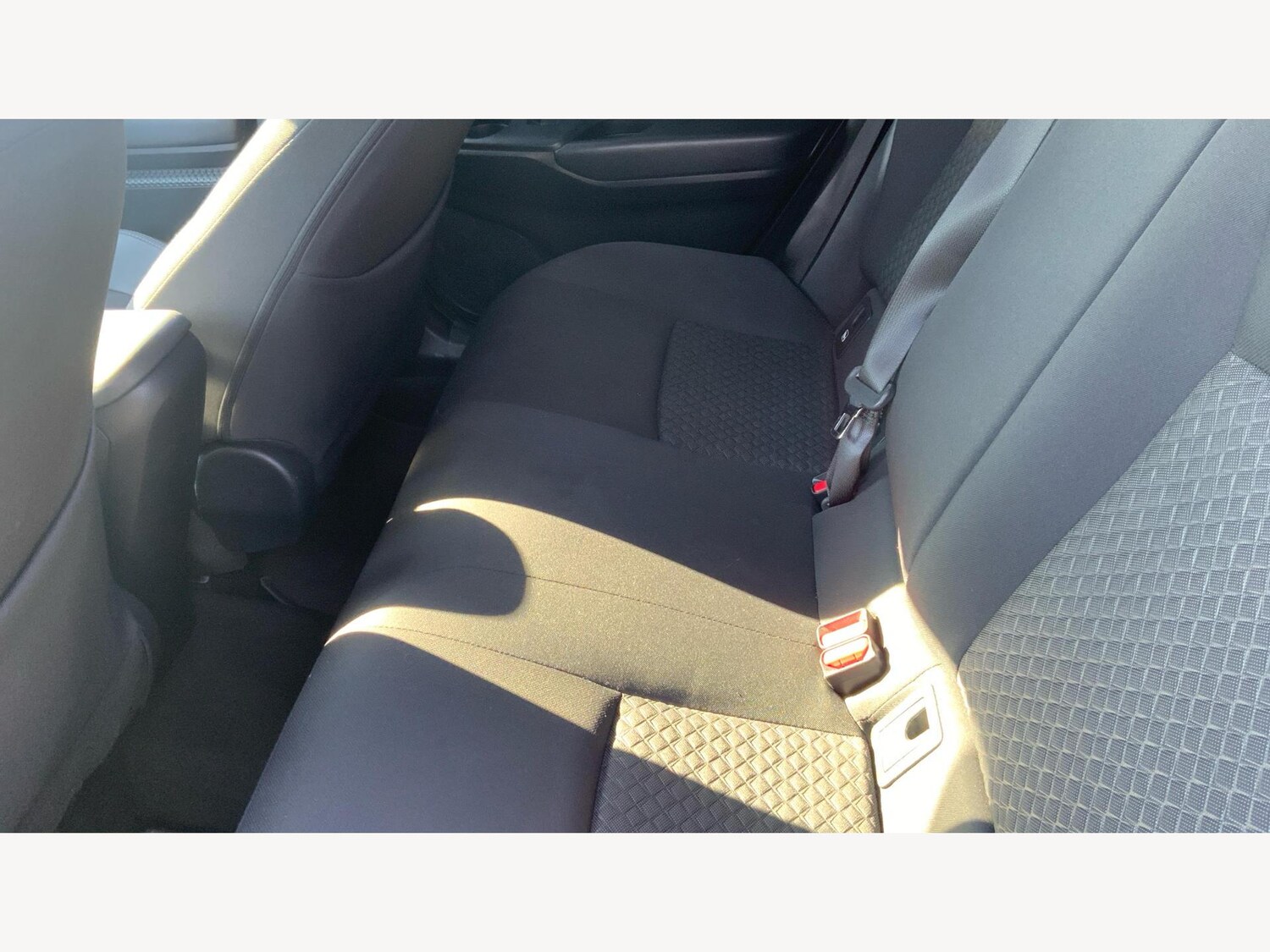 Used Toyota C-HR 2023 for sale - 76472398: Photo 15