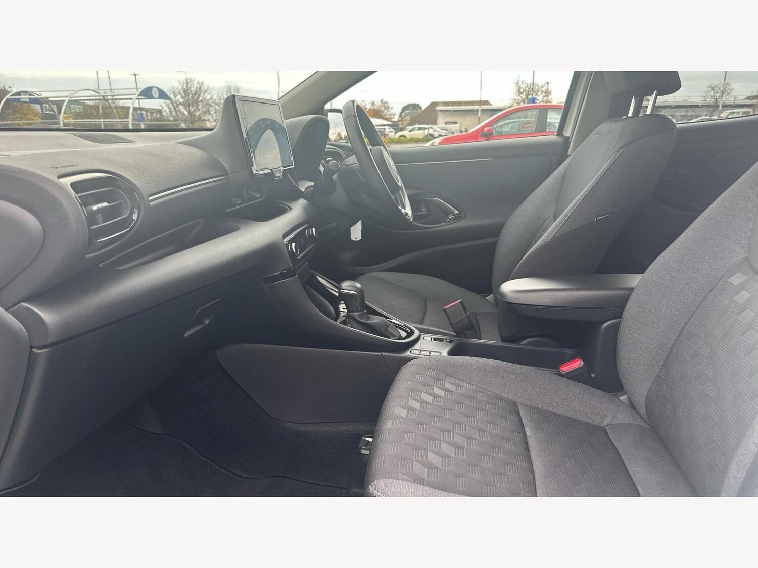 Used Toyota Yaris for sale - 76633939: Photo 12