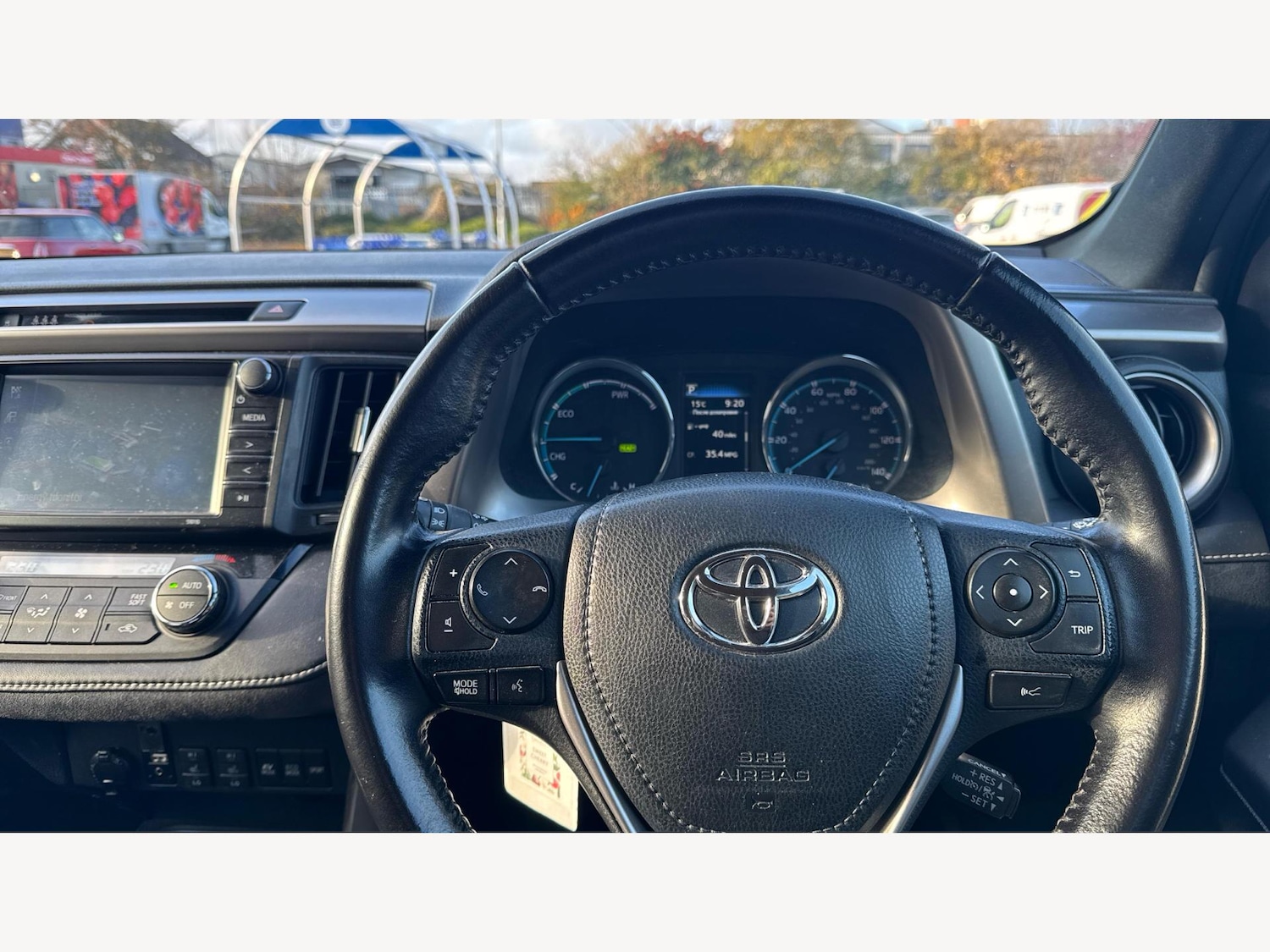 Used Toyota RAV4 2017 for sale - 76633999: Photo 10