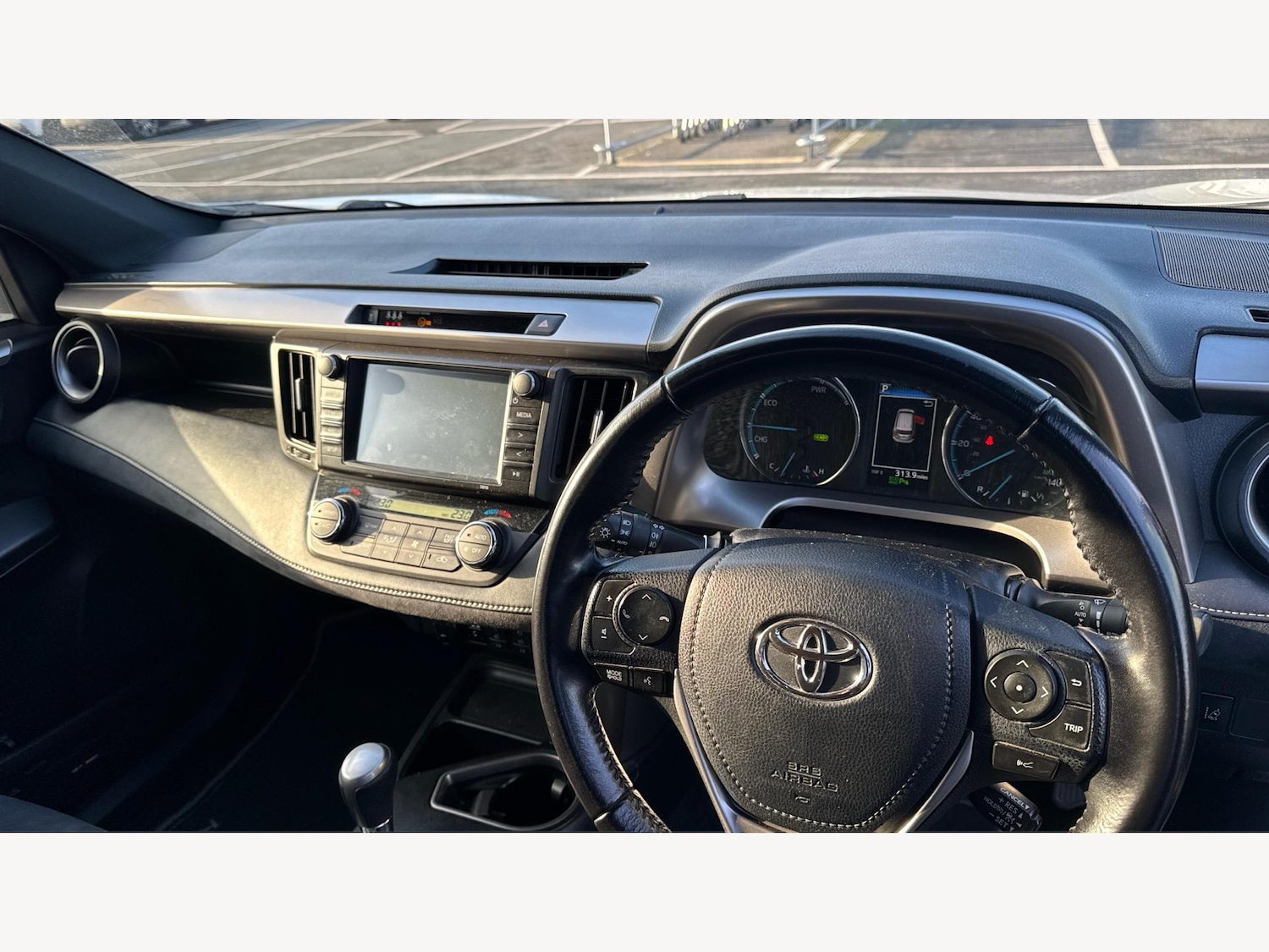 Used Toyota RAV4 2017 for sale - 76633999: Photo 8