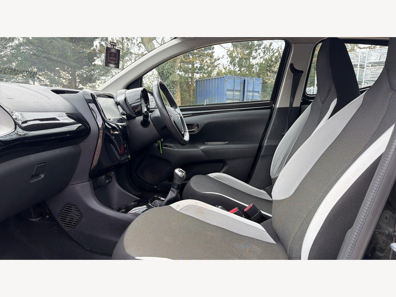 Used Toyota AYGO 2015 for sale - 78007231: Photo 12