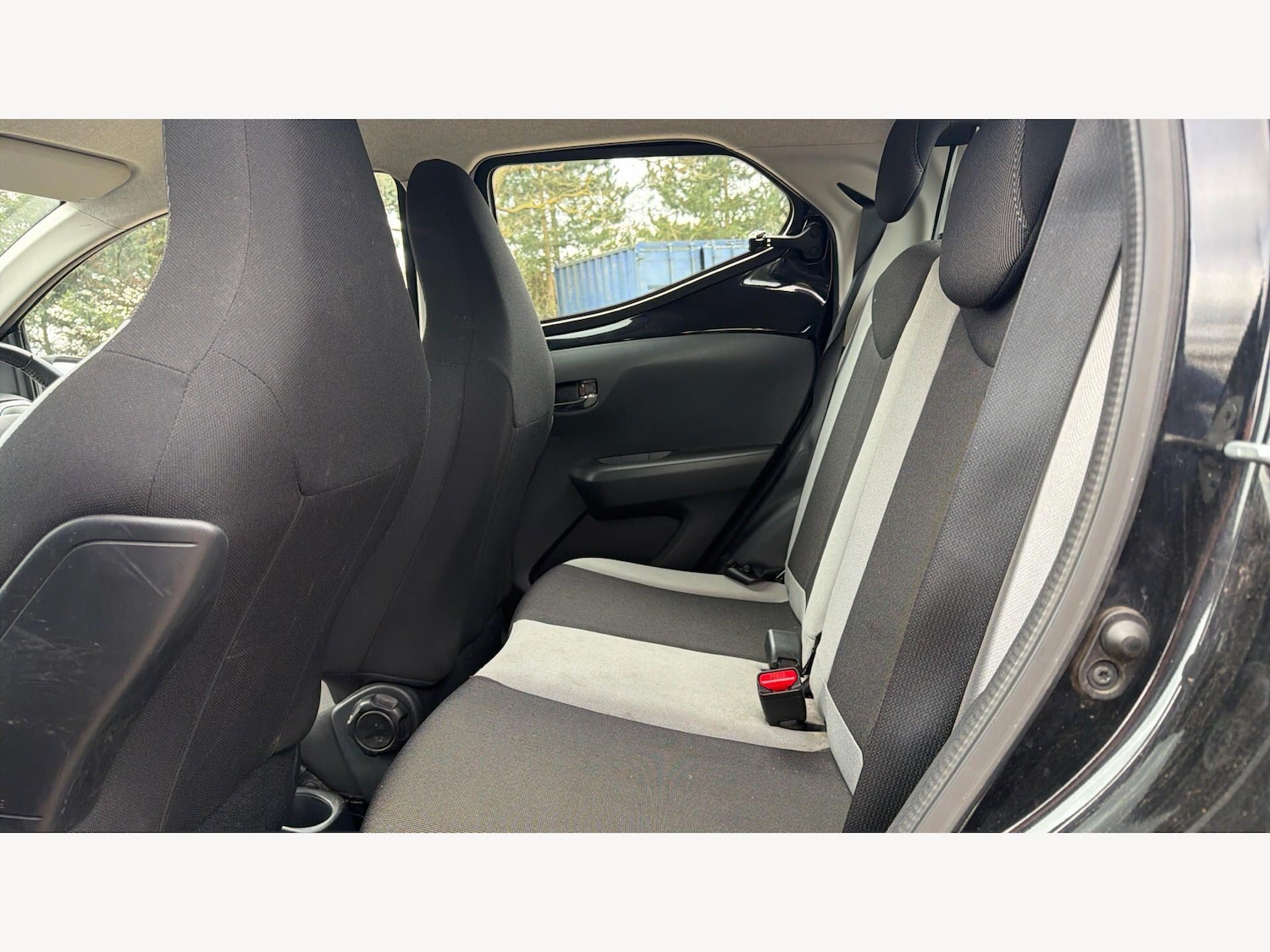 Used Toyota AYGO 2015 for sale - 78007231: Photo 15