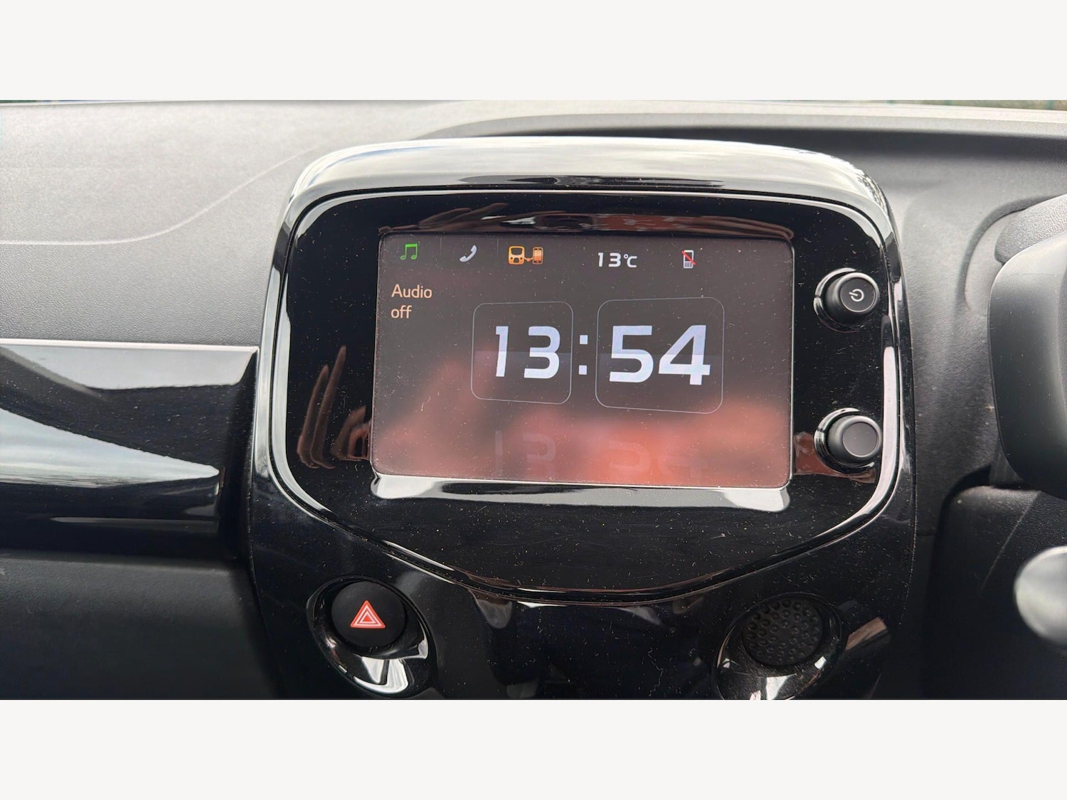 Used Toyota AYGO 2015 for sale - 78007231: Photo 9