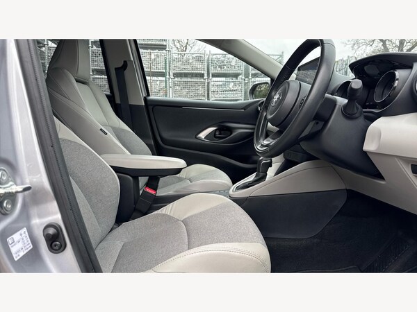 Used Toyota Yaris 2023 for sale - 76315084: Photo 13