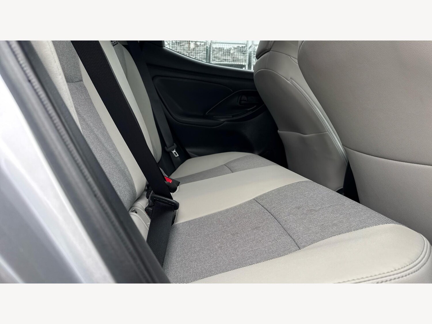 Used Toyota Yaris 2023 for sale - 76315084: Photo 14