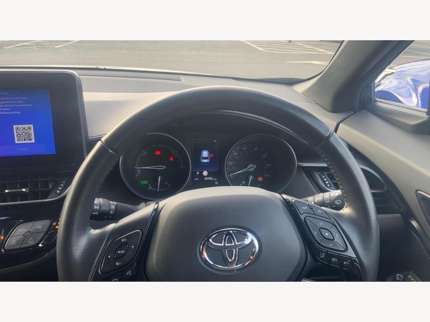 Used Toyota C-HR 2023 for sale - 76825010: Photo 10