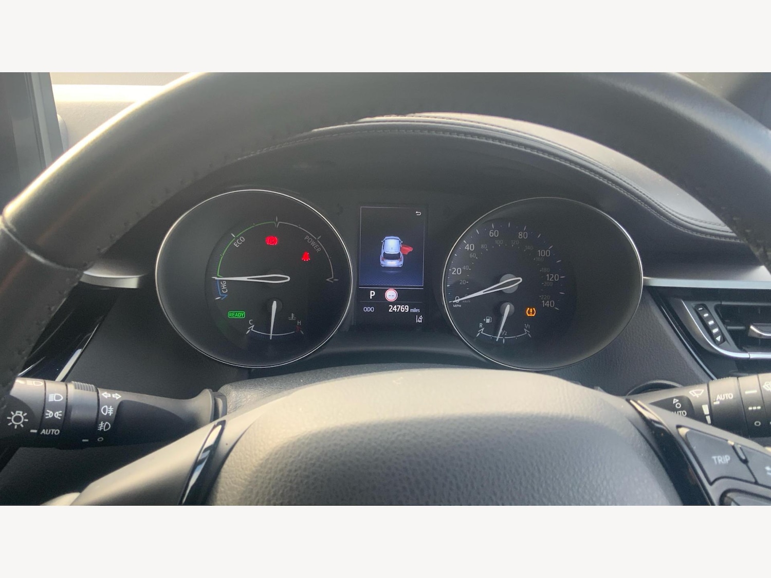 Used Toyota C-HR 2023 for sale - 76825010: Photo 11