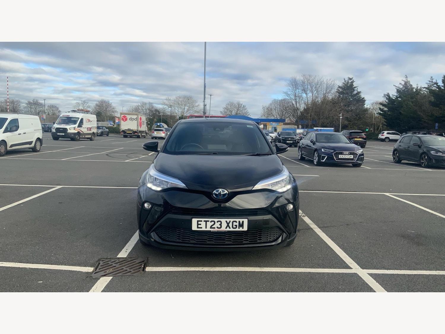 Used Toyota C-HR 2023 for sale - 76825010: Photo 17