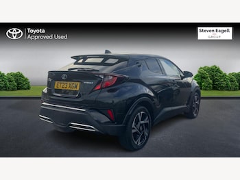 Used Toyota C-HR 2023 for sale - 76825010: Photo