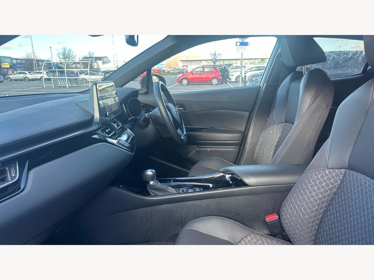 Used Toyota C-HR 2023 for sale - 77783129: Photo 12