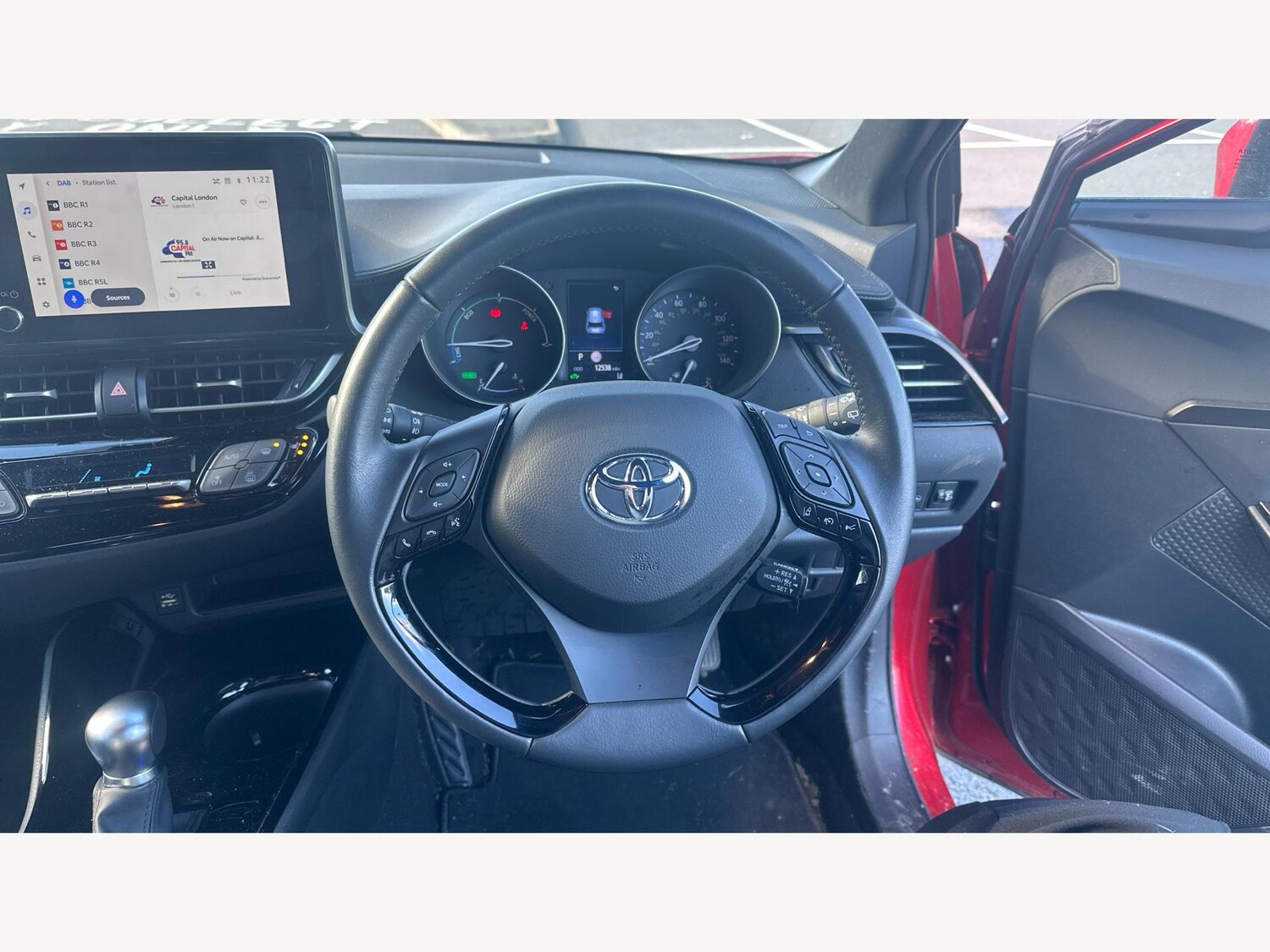 Used Toyota C-HR 2023 for sale - 77783129: Photo 8