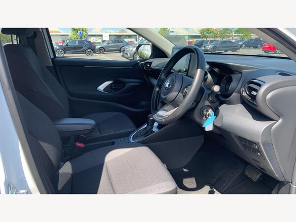 Used Toyota Yaris 2022 for sale - 74704653: Photo 13