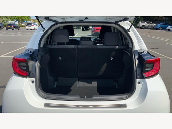 Used Toyota Yaris 2022 for sale - 74704653: Photo 16