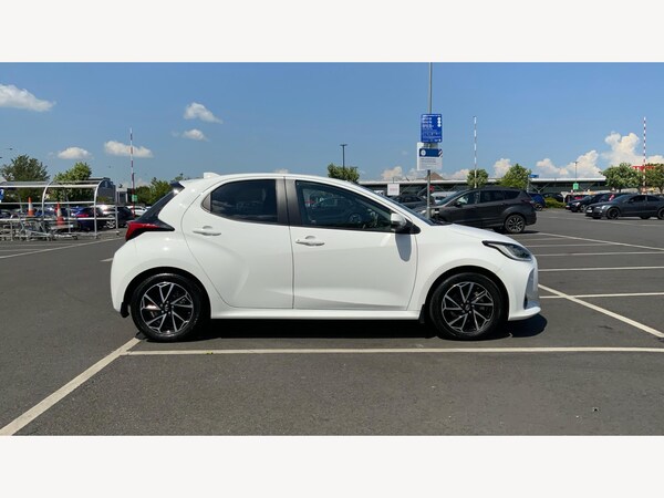 Used Toyota Yaris 2022 for sale - 74704653: Photo 18