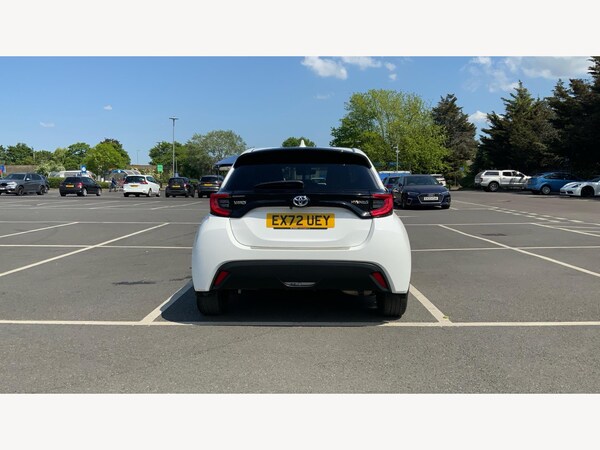Used Toyota Yaris 2022 for sale - 74704653: Photo 21