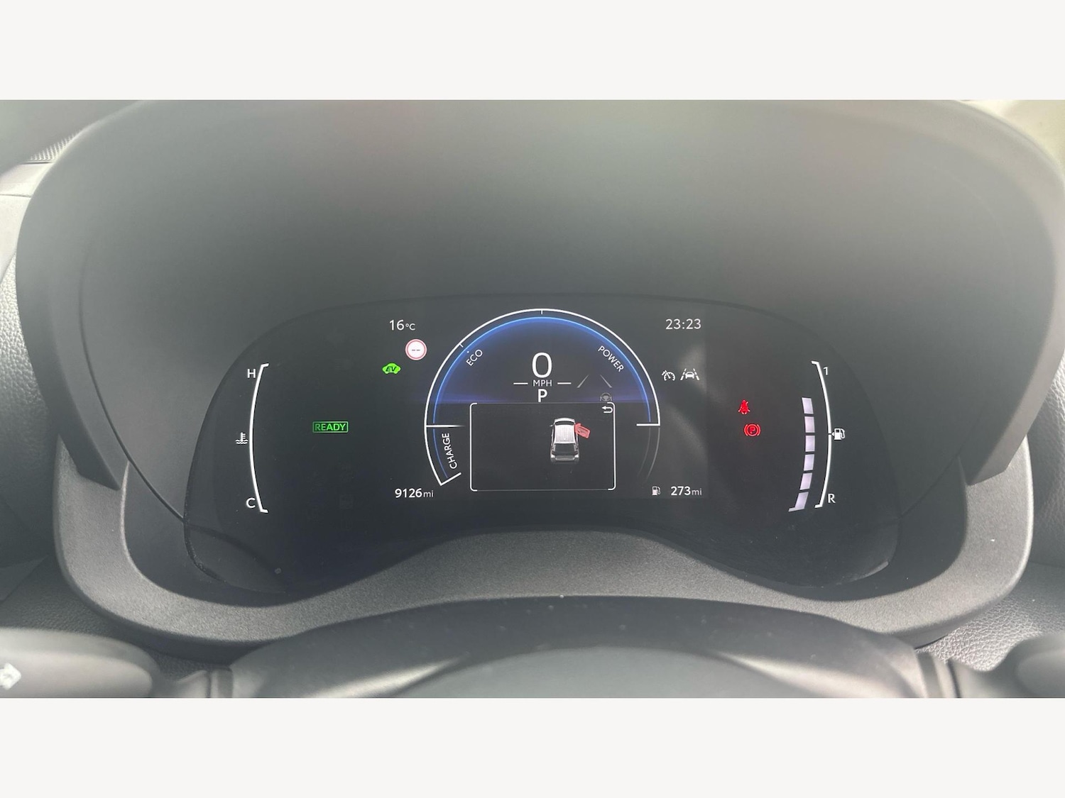 Used Toyota Yaris 2024 for sale - 76850522: Photo 11