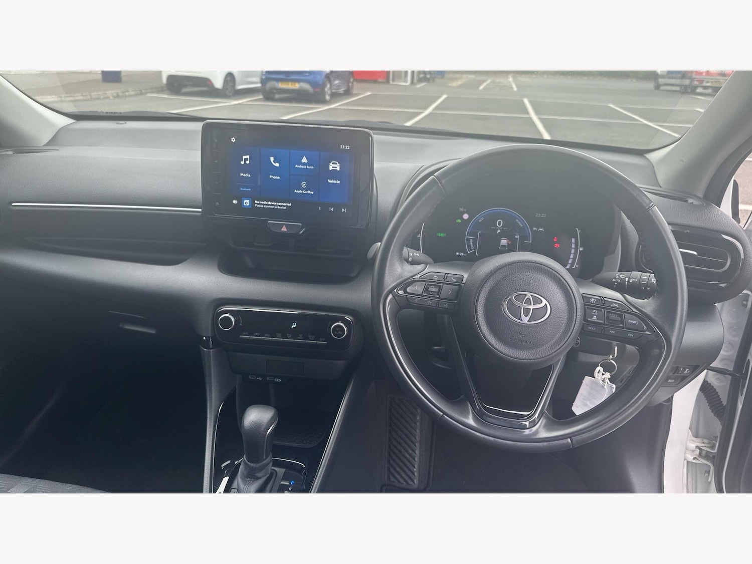 Used Toyota Yaris 2024 for sale - 76850522: Photo 7