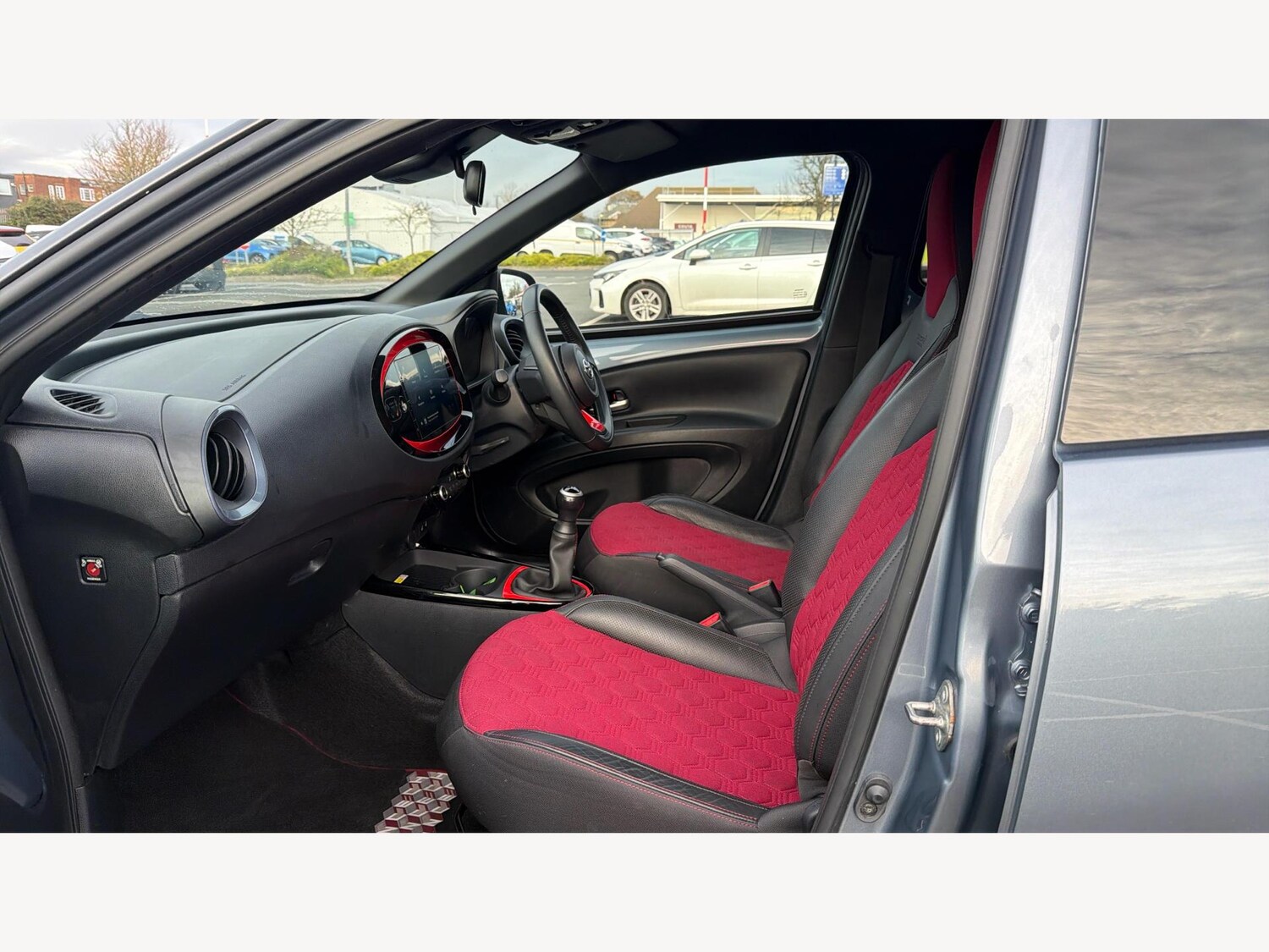 Used Toyota Aygo X 2023 for sale - 76239757: Photo 12