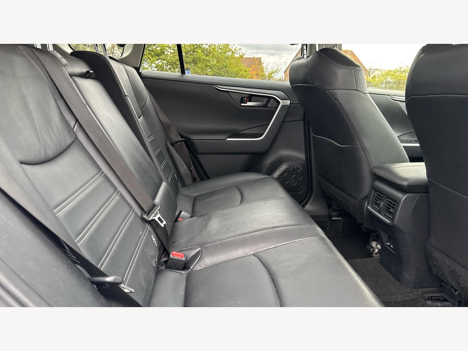 Used Toyota RAV4 2022 for sale - 76389275: Photo 14