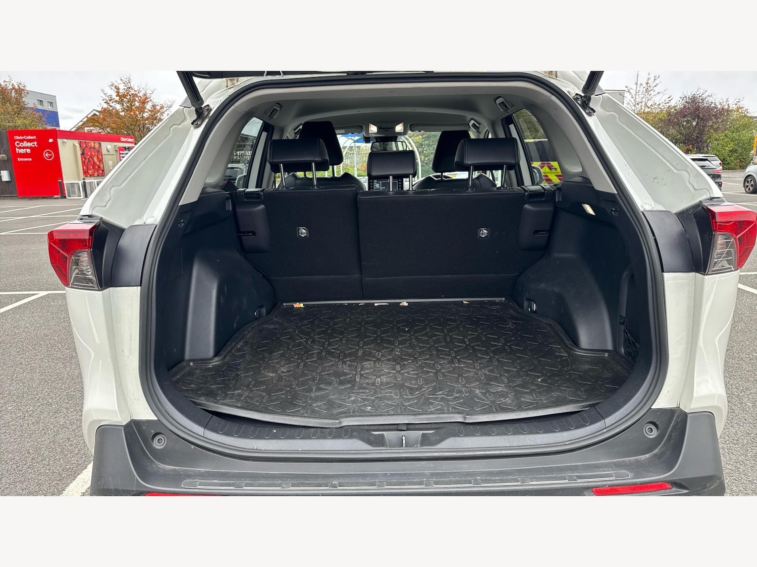 Used Toyota RAV4 2022 for sale - 76389275: Photo 16