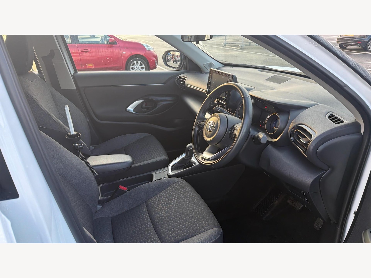 Used Toyota Yaris Cross 2023 for sale - 77130674: Photo 13