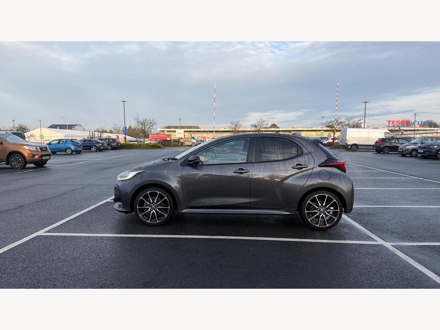 Used Toyota Yaris 2023 for sale - 77130685: Photo 19