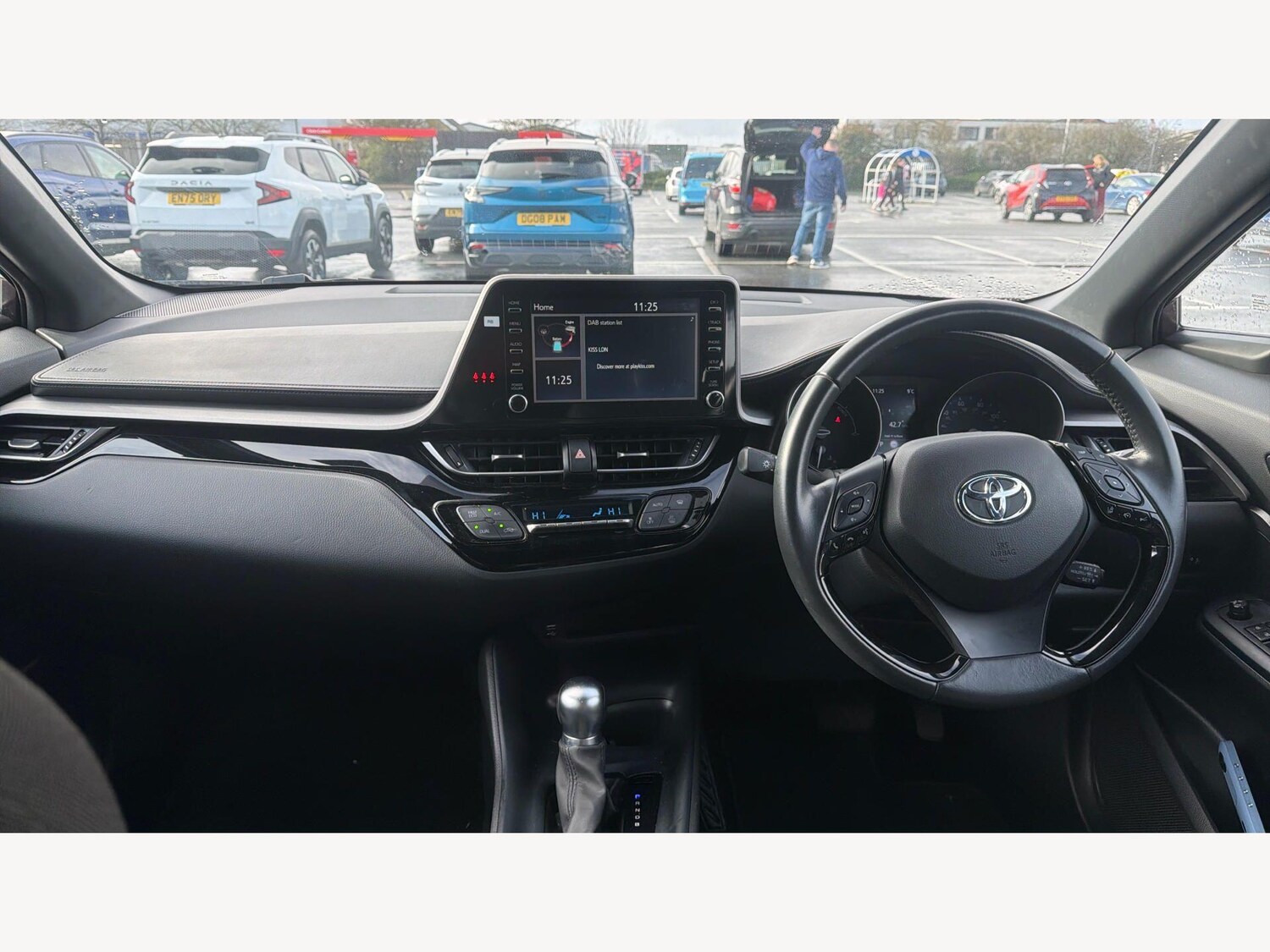 Used Toyota C-HR for sale - 77940394: Photo 7