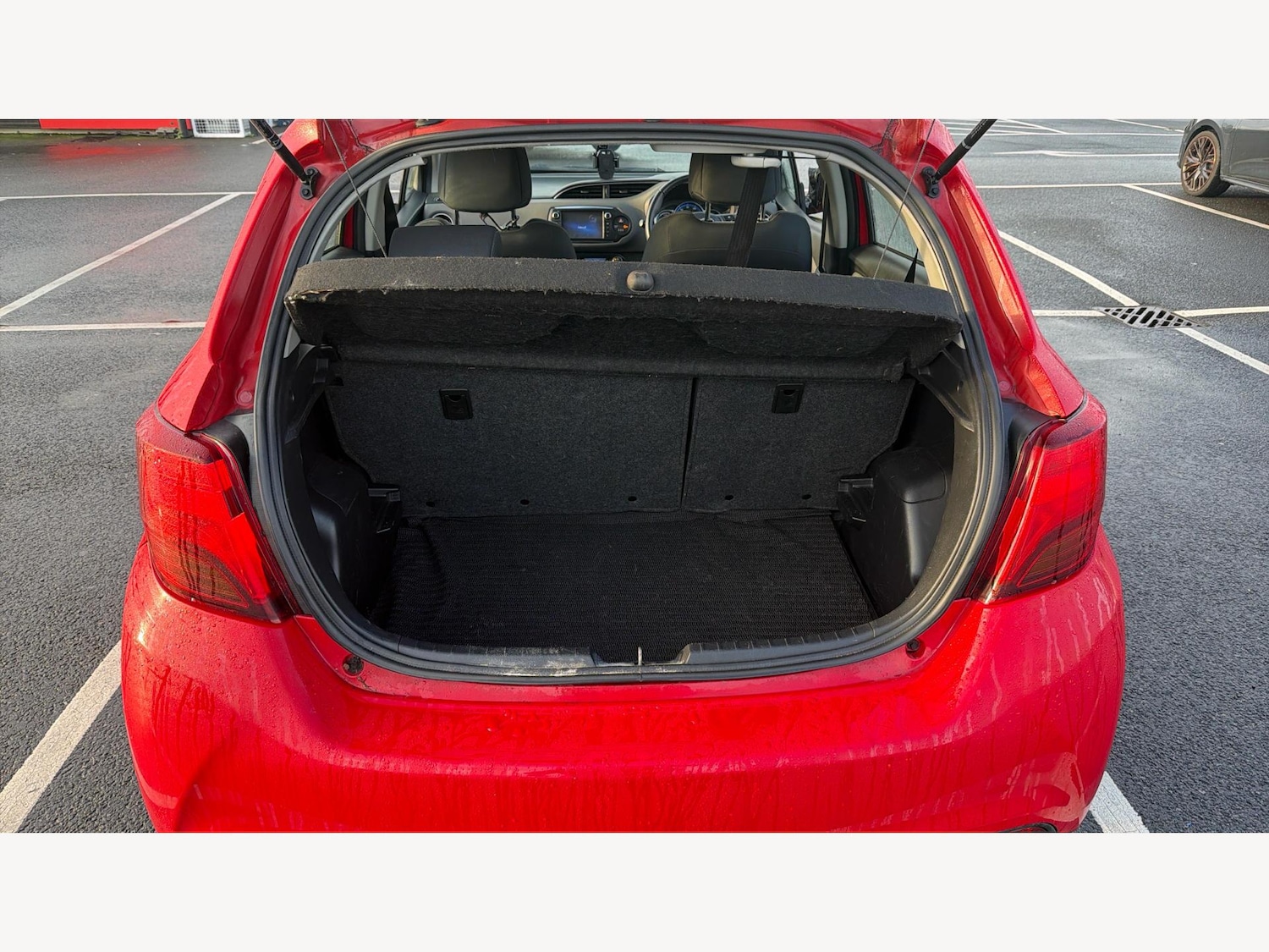 Used Toyota Yaris 2014 for sale - 77175228: Photo 16