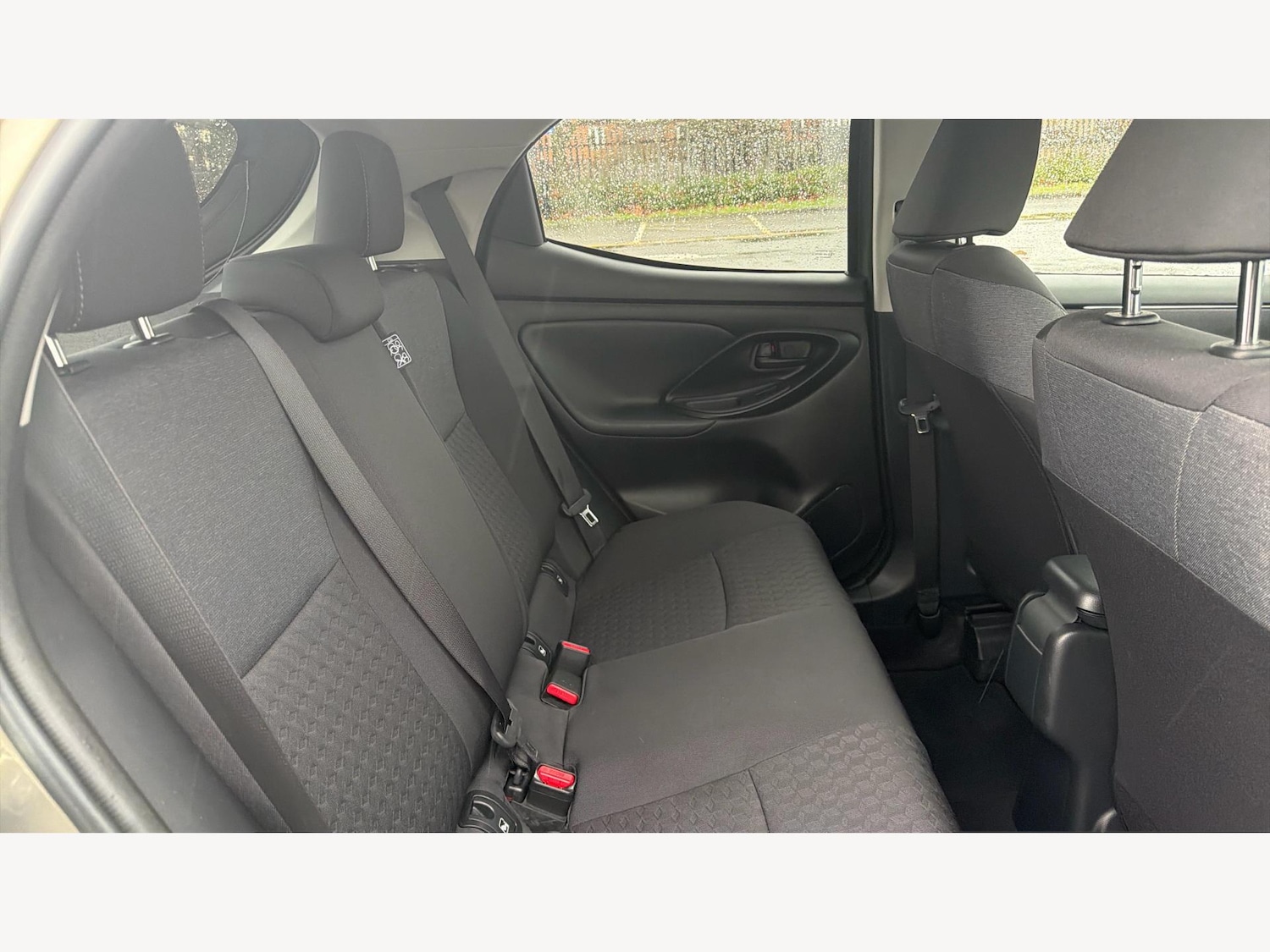 Used Toyota Yaris for sale - 77190976: Photo 14